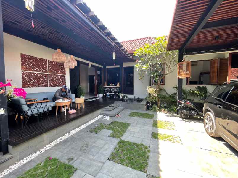 Dijual Rumah Lantai 1 Di Jalan Laksamana Renon Denpasar Bali