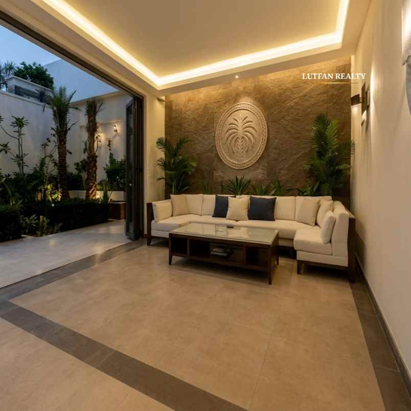 dijual rumah jalan margasatwa