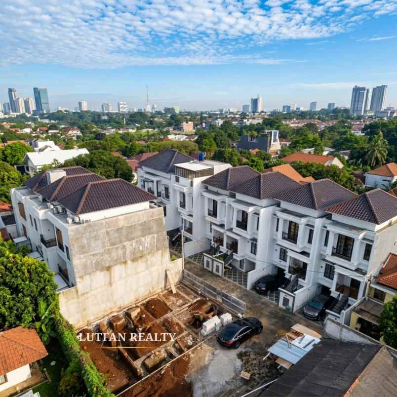 dijual rumah jalan margasatwa