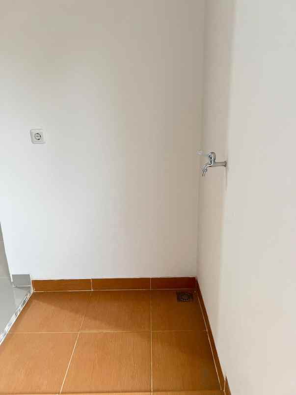 dijual rumah jalan pesona kedaung sawangan