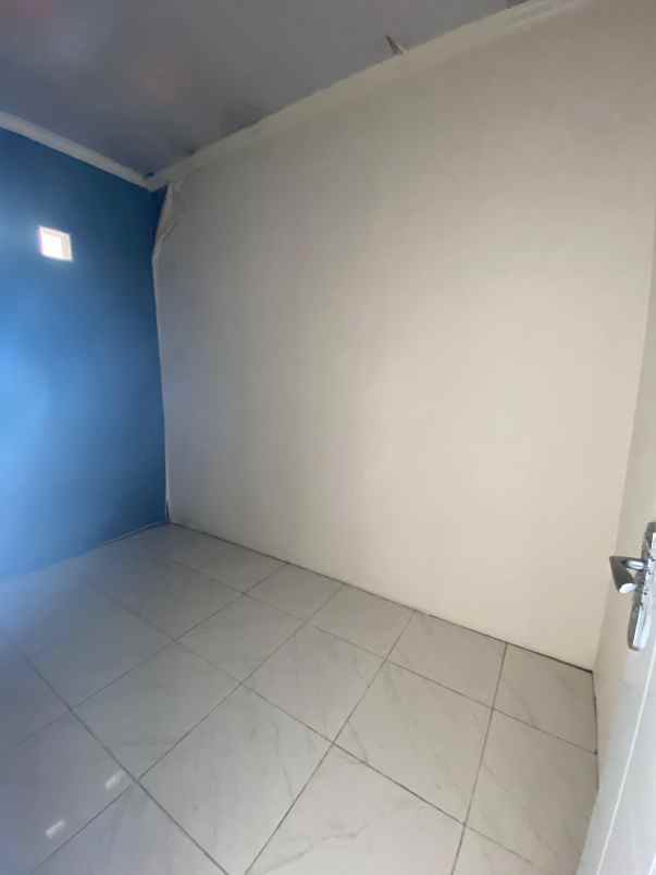 dijual rumah jalan samarinda sayap