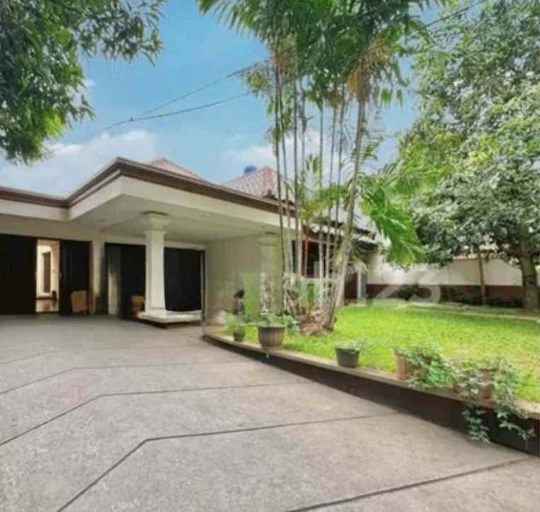 dijual rumah jalan sukabumi