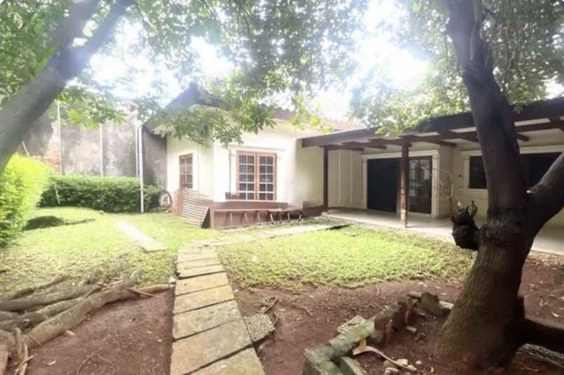 dijual rumah jalan sukabumi