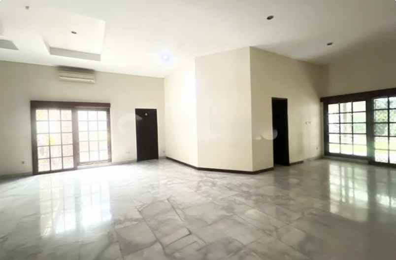 dijual rumah jalan sukabumi