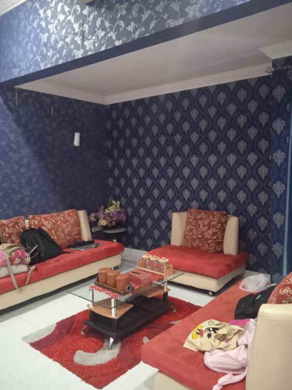 dijual rumah jalan sultan