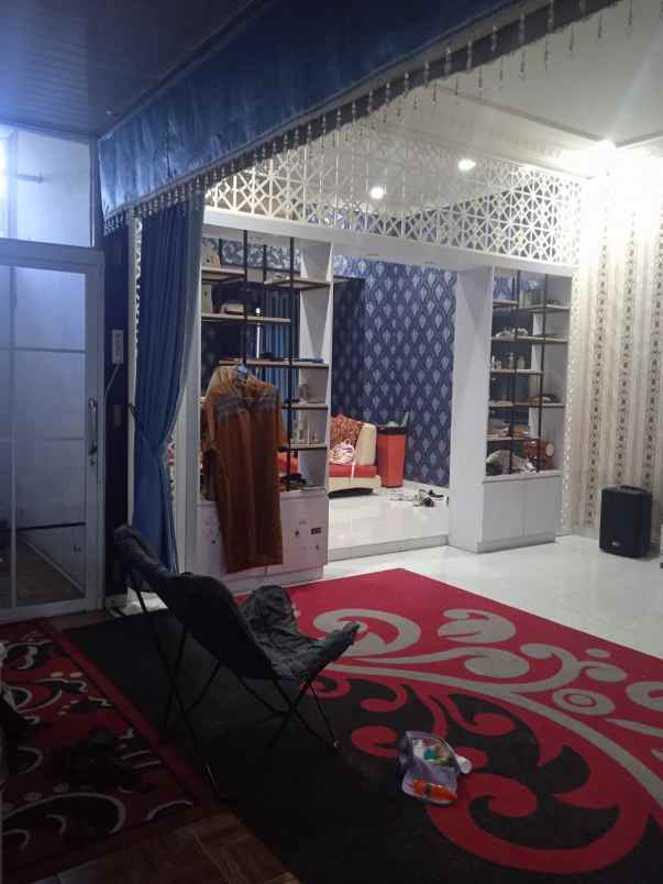 dijual rumah jalan sultan