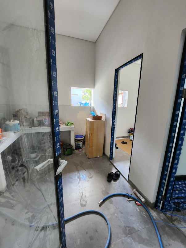 dijual rumah jalan woodland citraland
