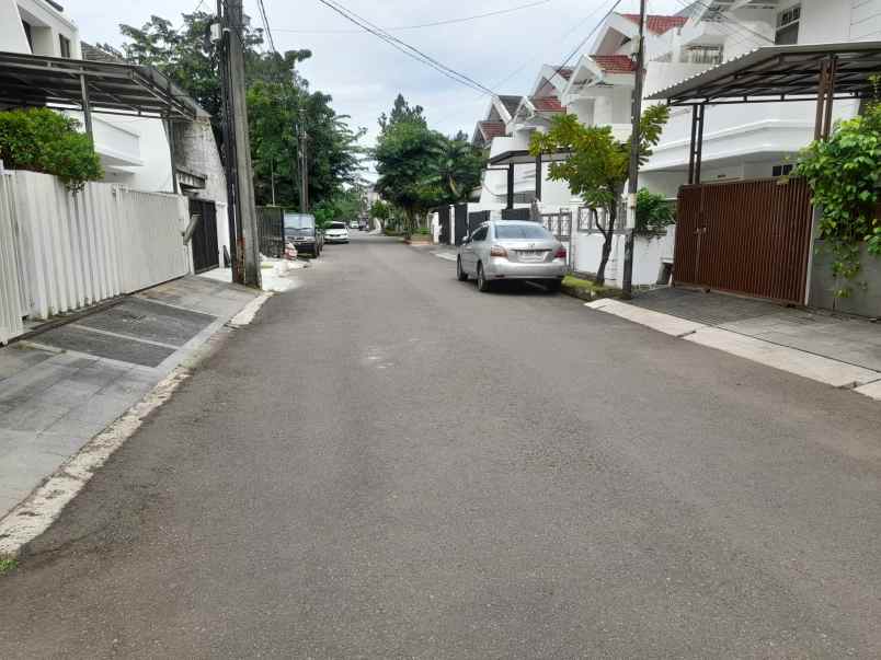 dijual rumah janur elok kelapa gading