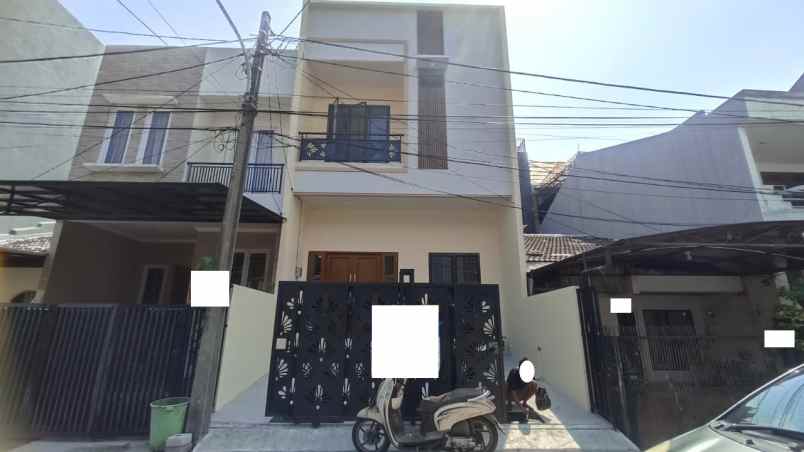 dijual rumah janur kuning residence