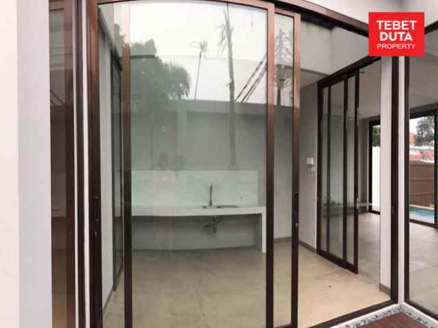 dijual rumah jati padang