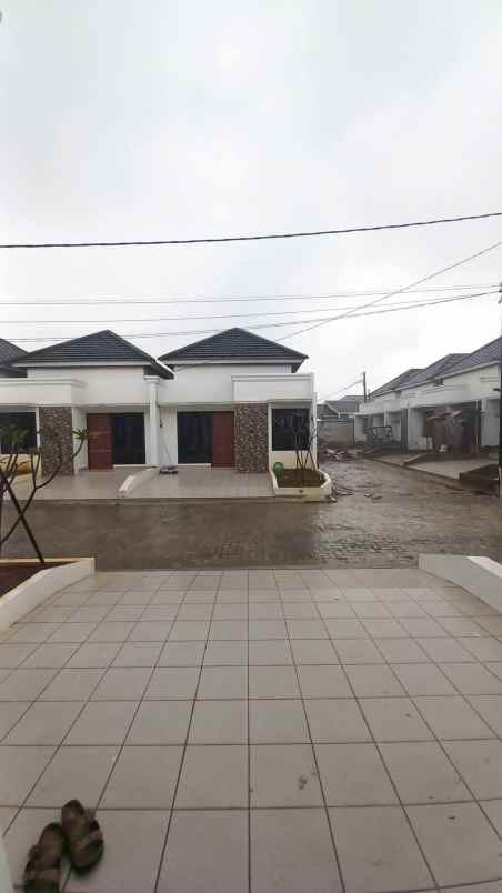 dijual rumah jatimulya 5 menit alun