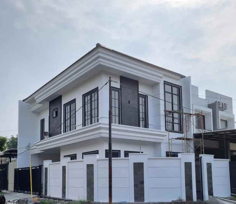dijual rumah jemursari