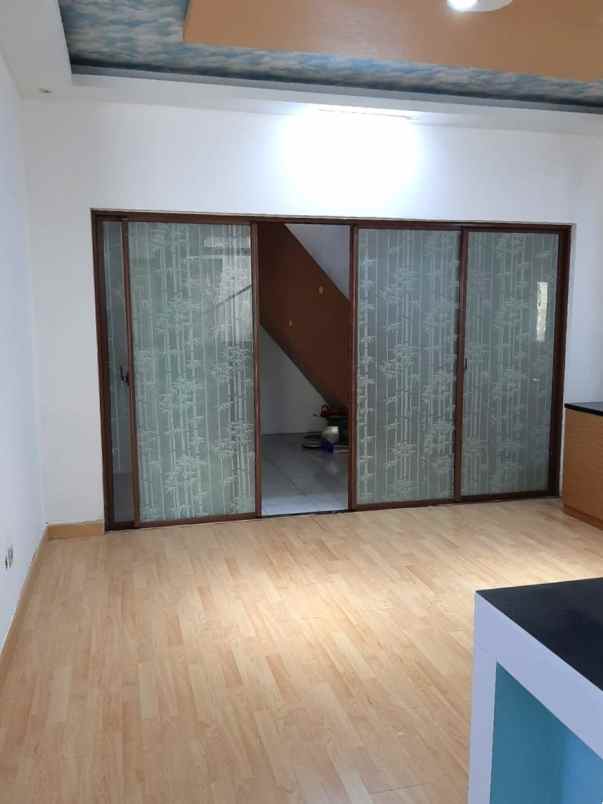 dijual rumah jgc jakarta garden city cakung