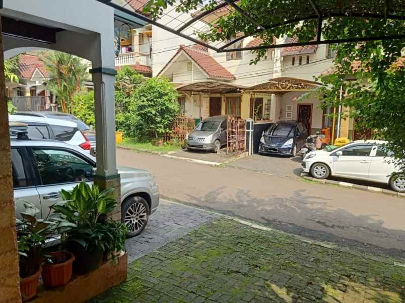 dijual rumah jk173