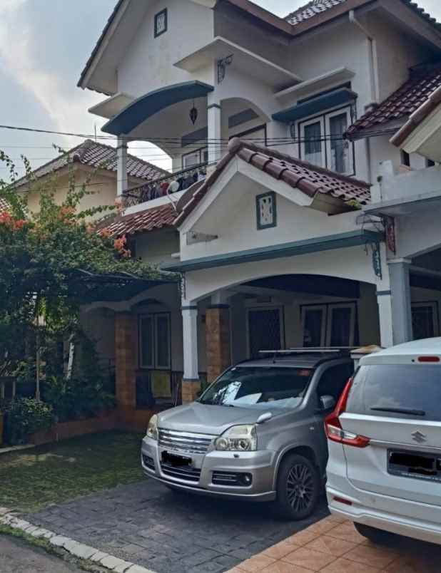 Jk173 Rumah 2 Lt Siap Huni Di Pesona Khayangan Jl H Juanda Depok
