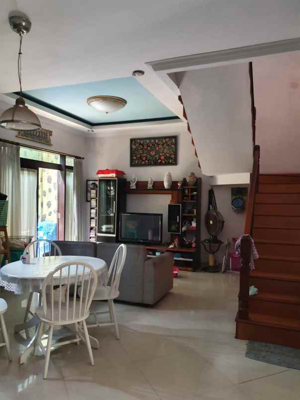 dijual rumah jl bulak klender duren