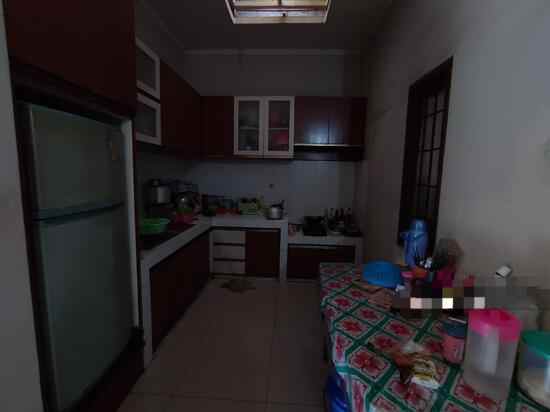 dijual rumah jl cilentah buahbatu