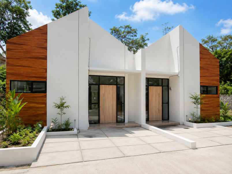 dijual rumah jl citeureup sindangpanon