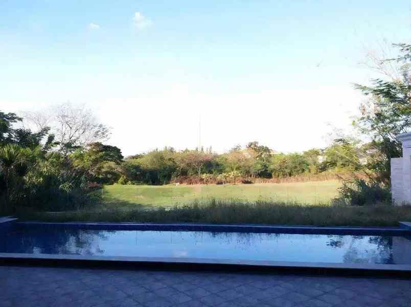 dijual rumah jl delta golf