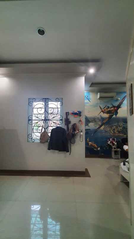 dijual rumah jl gading raya pondok
