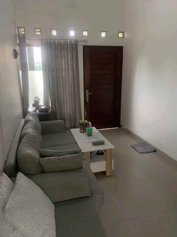 dijual rumah jl godean km 8