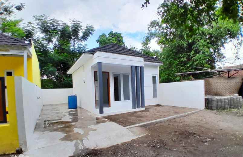 dijual rumah jl jogja solo sma 1 kalasan