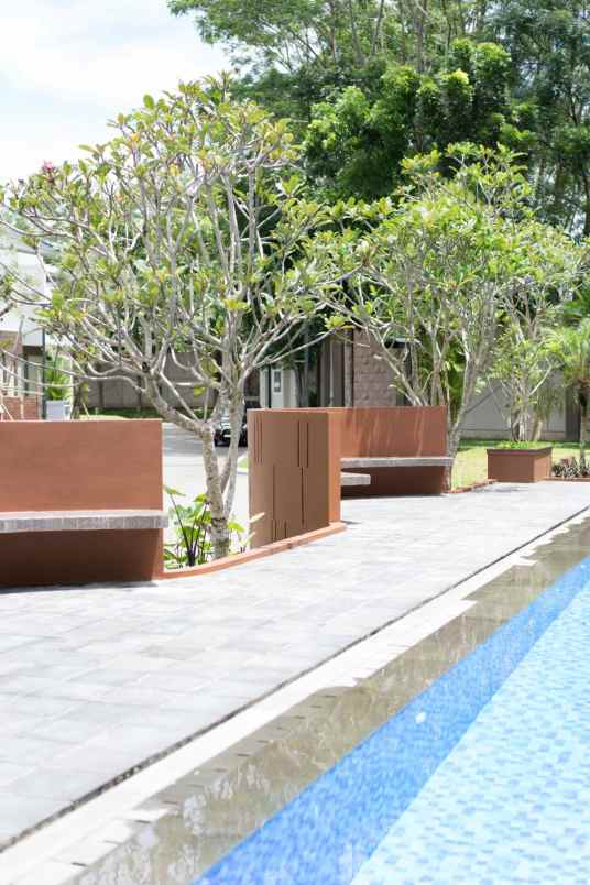 dijual rumah jl kebon agung kranggahan