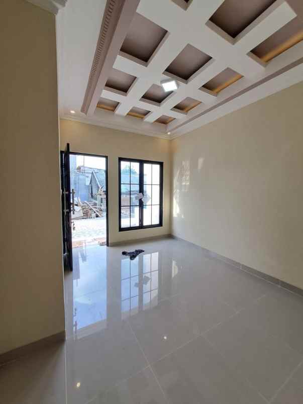 dijual rumah jl kemang cilodong depok