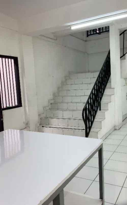 dijual rumah jl kerajinan jakarta barat
