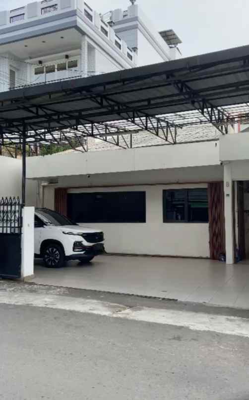 dijual rumah jl kerajinan jakarta barat