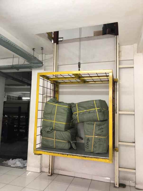 dijual rumah jl kerajinan jakarta barat