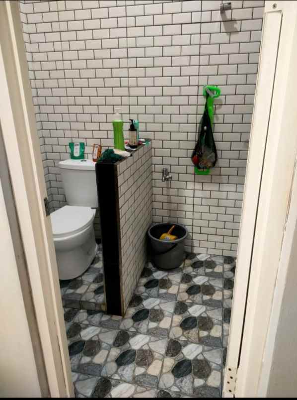 dijual rumah jl kyai abdul manan kec