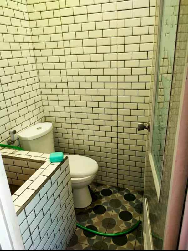 dijual rumah jl kyai abdul manan kec