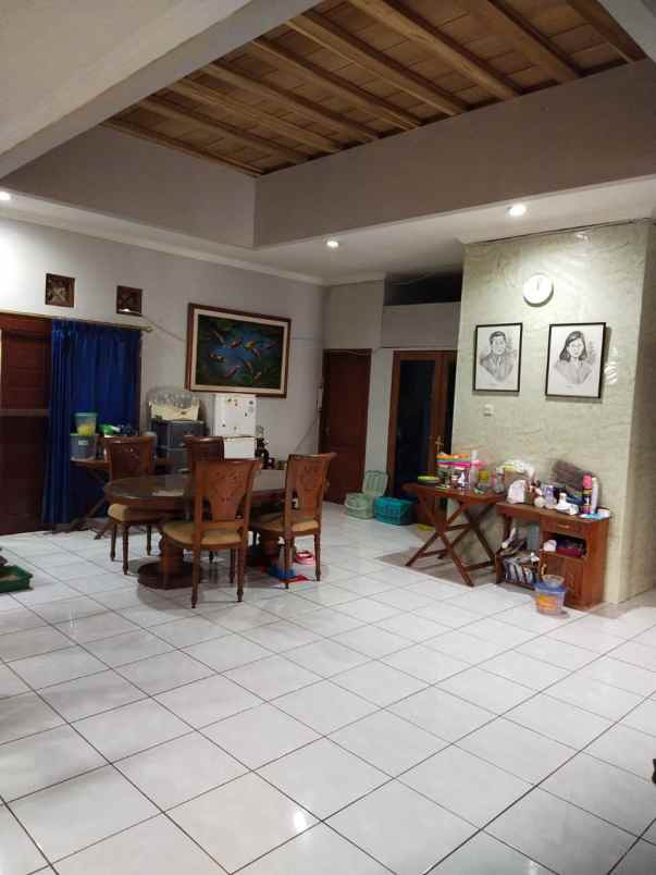 dijual rumah jl lemah endah pasir impun