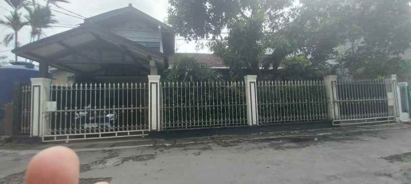 dijual rumah jl leuwi anyar vii