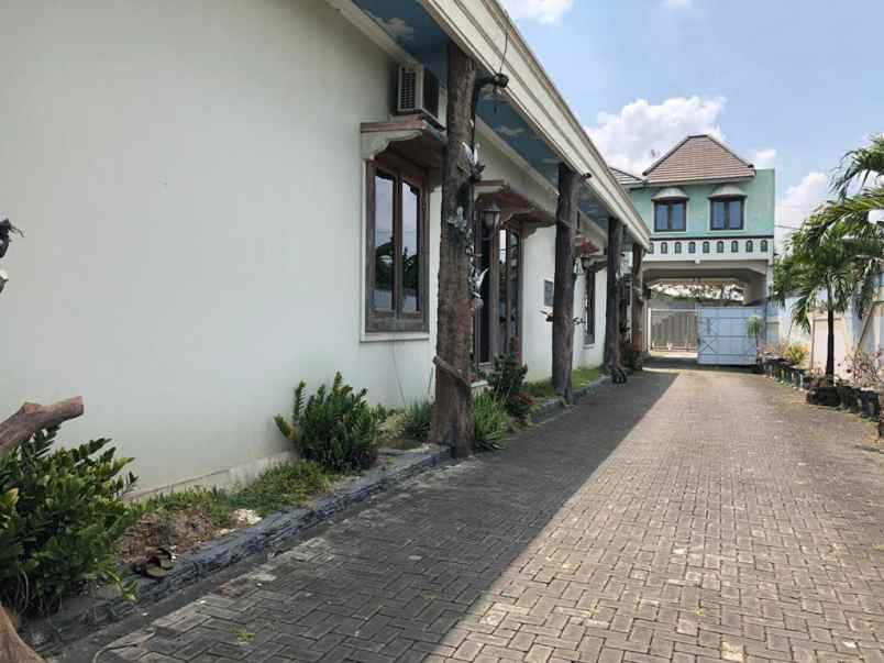 dijual rumah jl lingkar barat jati kudus