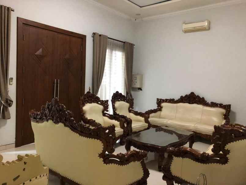 dijual rumah jl lingkar barat jati kudus