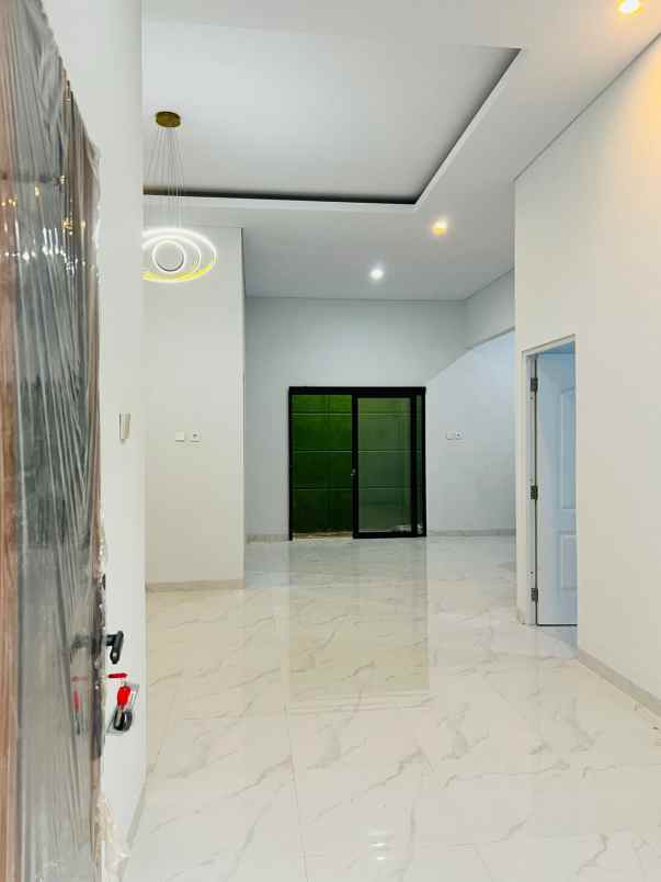 dijual rumah jl markisa medan satria