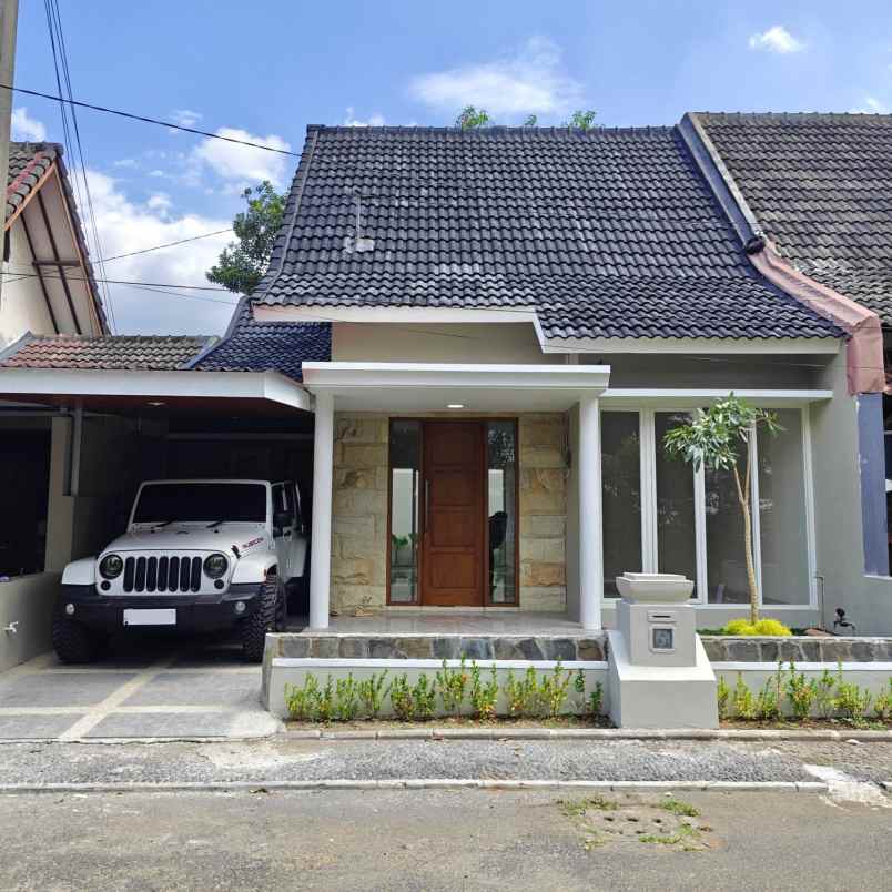 dijual rumah jl palagan km 9 sariharjo