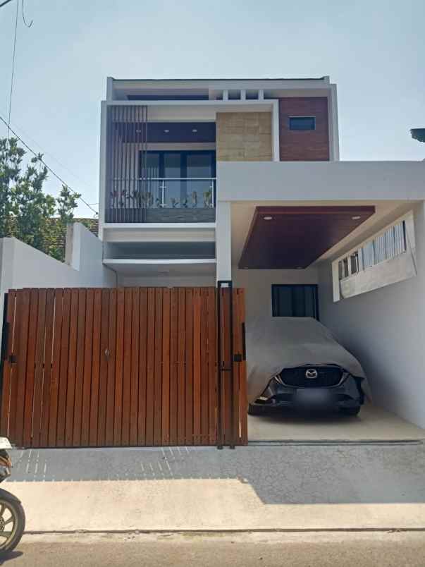 dijual rumah jl pondok kelapa duren