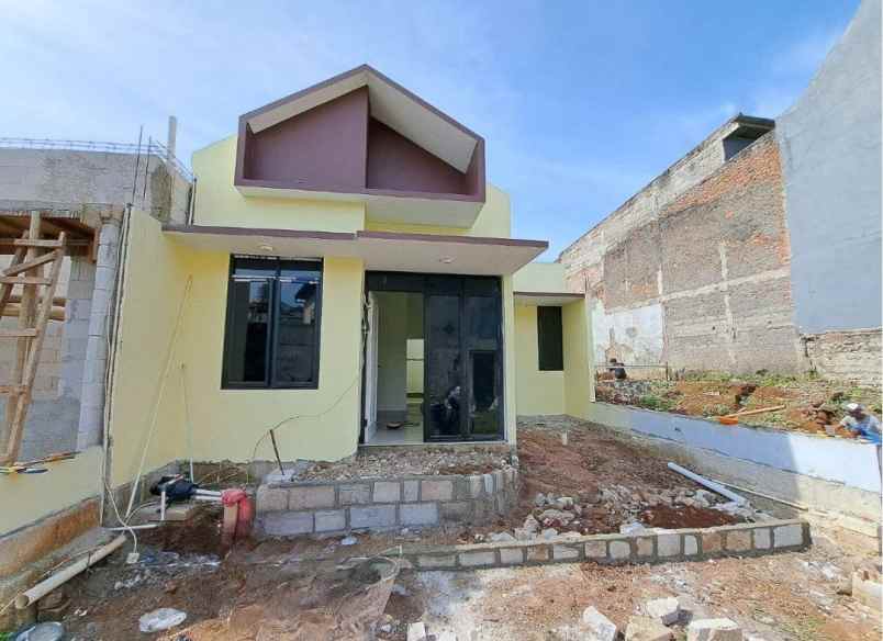 dijual rumah jl raya lapan pekayon