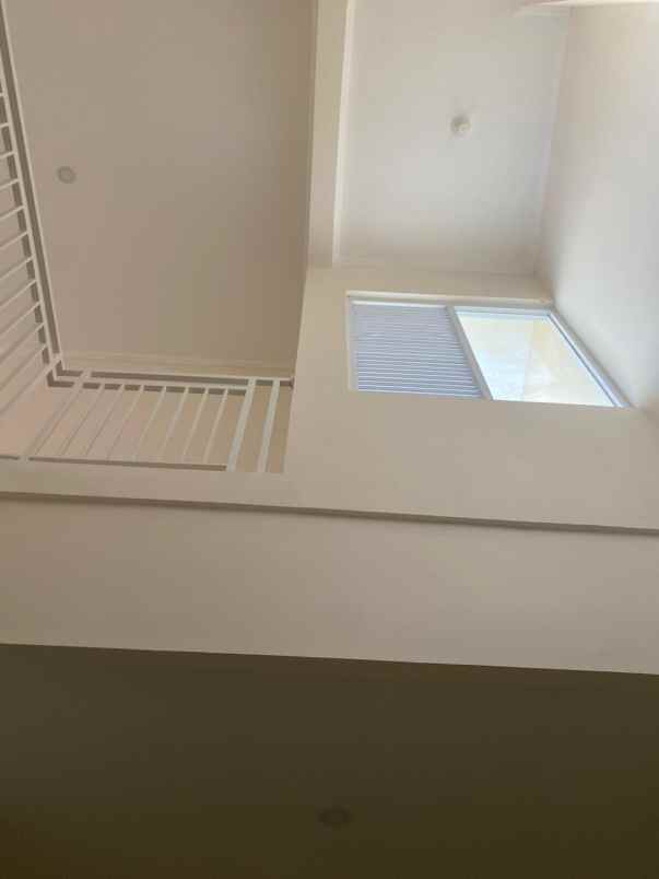 dijual rumah jl raya sirojul munir