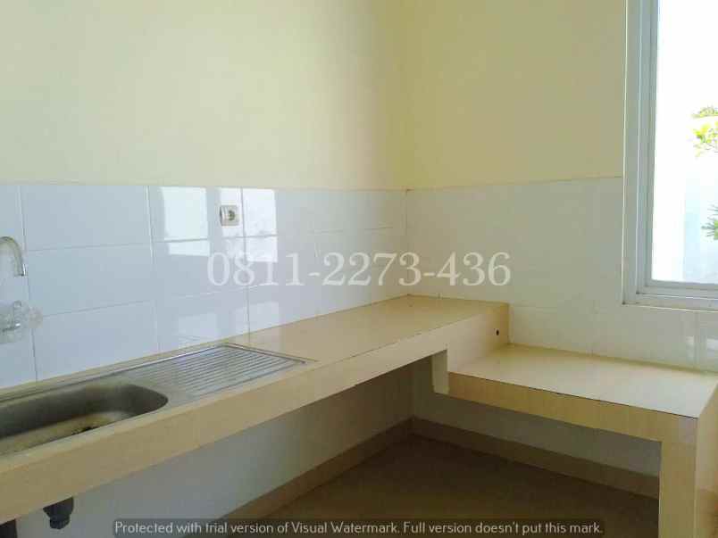 dijual rumah jl sariwangi asri parongpong