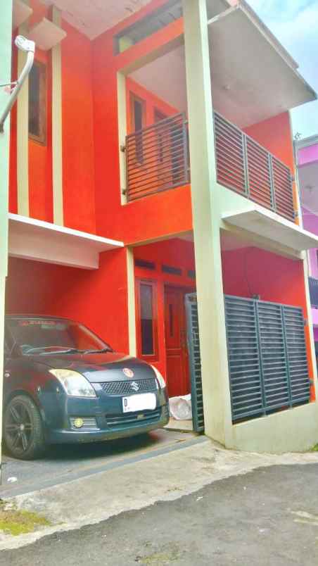 dijual rumah jl sekemirung dago bandung