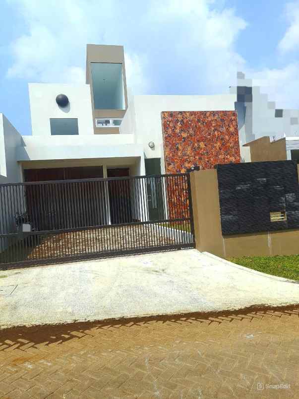 dijual rumah jl setiabudi