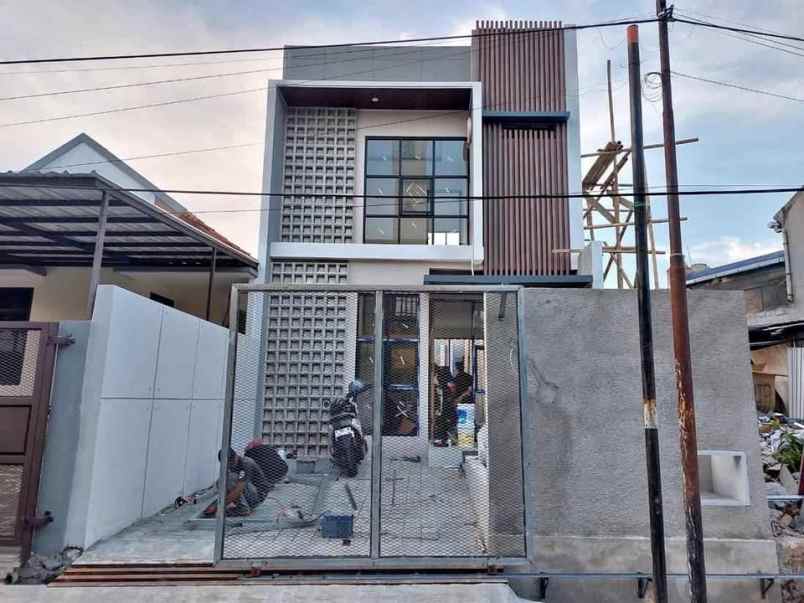 dijual rumah jl sukanegara antapani bandung