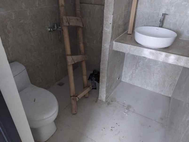 dijual rumah jl sukanegara antapani bandung