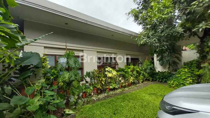 dijual rumah jl sunda kelapa menteng
