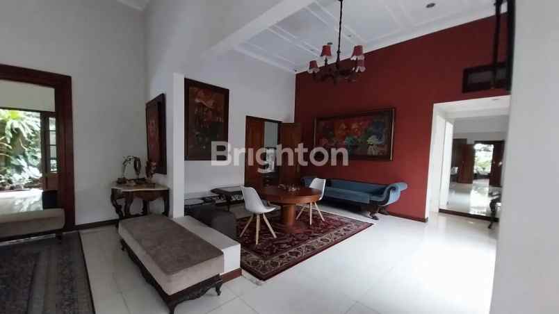 dijual rumah jl sunda kelapa menteng