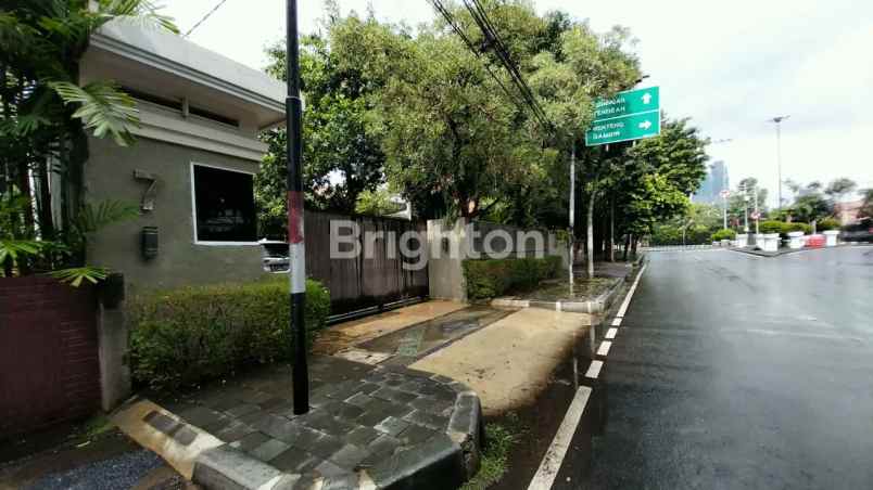 dijual rumah jl sunda kelapa menteng